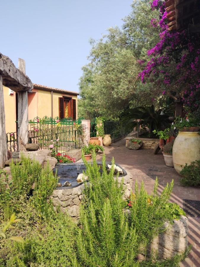 Il Casale Del Cortonese Lägenhet Sassari Exteriör bild