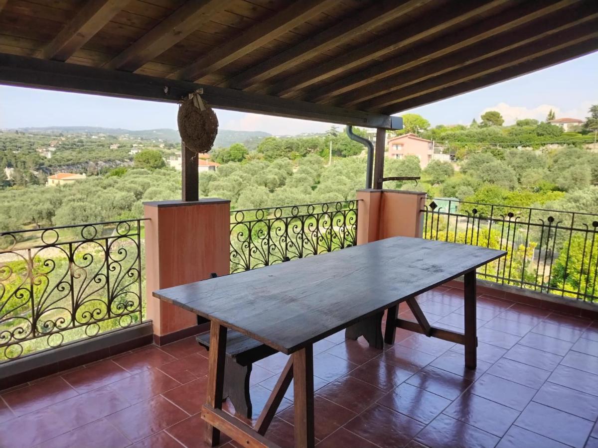 Il Casale Del Cortonese Lägenhet Sassari Exteriör bild